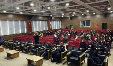 Kırşehir’de Emniyet Personeline Afet Farkındalık Eğitimi Verildi